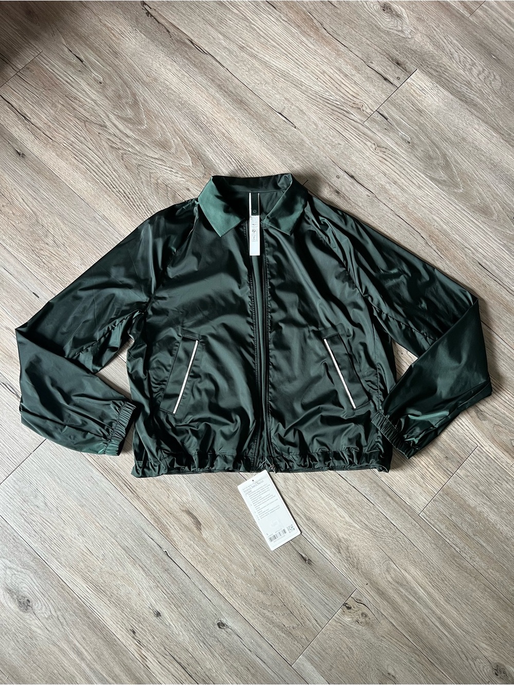 lululemon athletica Forest Green Bomber Jacket - Picture 5 of 9